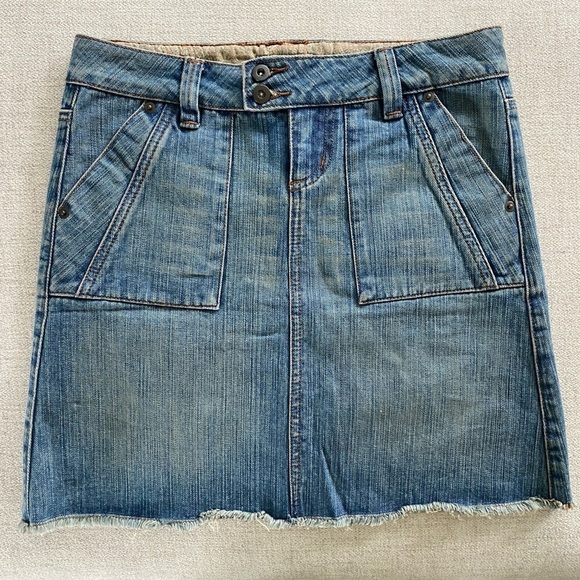 SO Dresses & Skirts - Y2K Sandblasted Denim Mini Skirt